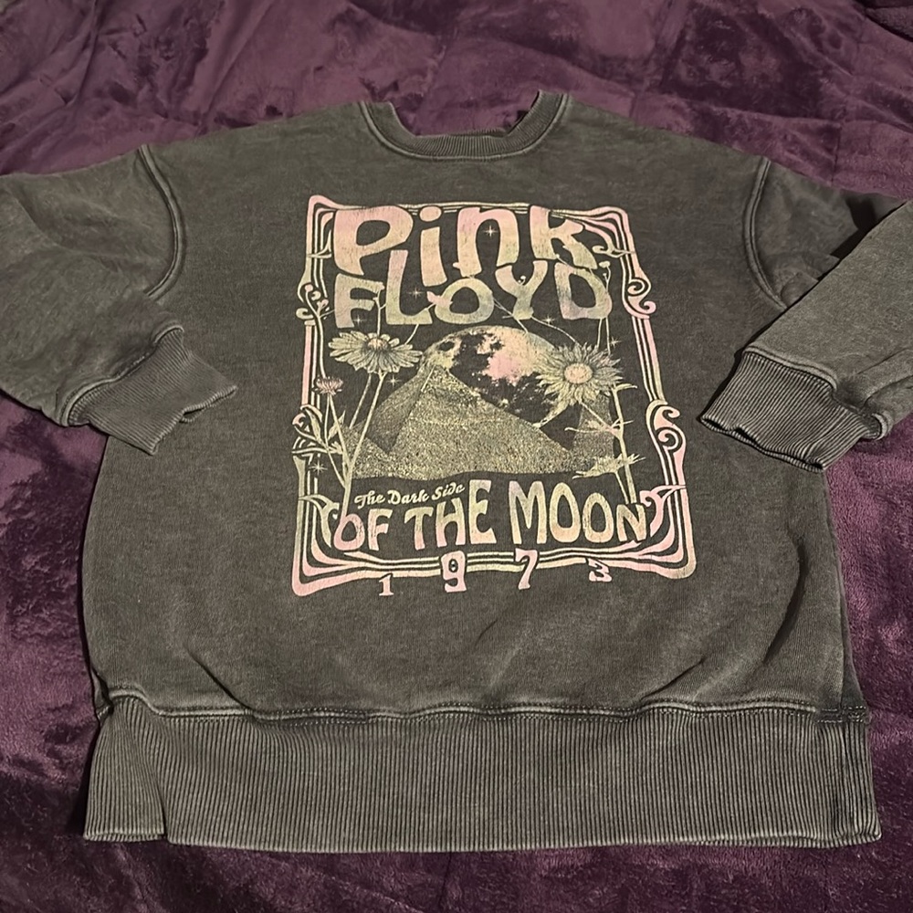 Girls sweatshirt